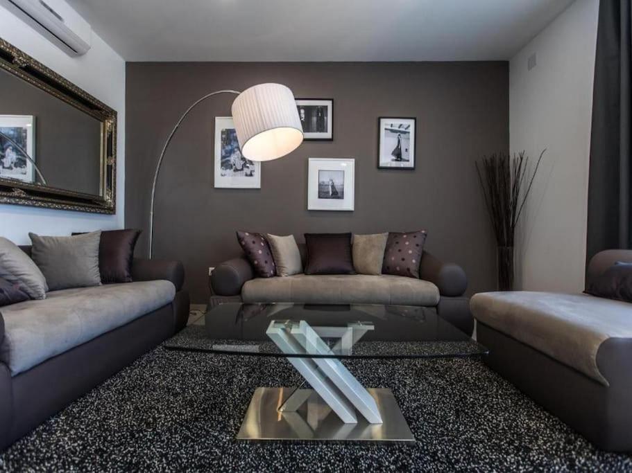 Bleu Villa - Three Bedroom Villa With Balcony And City View Dubrovnik Bagian luar foto