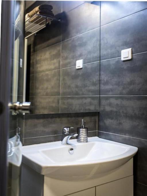 Bleu Villa - Three Bedroom Villa With Balcony And City View Dubrovnik Bagian luar foto