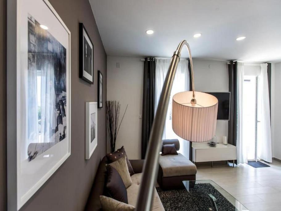 Bleu Villa - Three Bedroom Villa With Balcony And City View Dubrovnik Bagian luar foto
